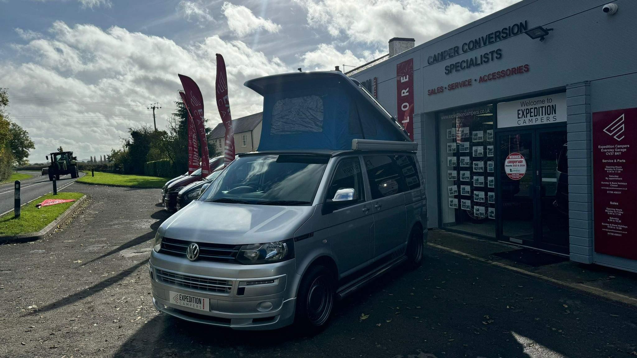 2011/61 T5.1 VAN DOC SWB (ESY)