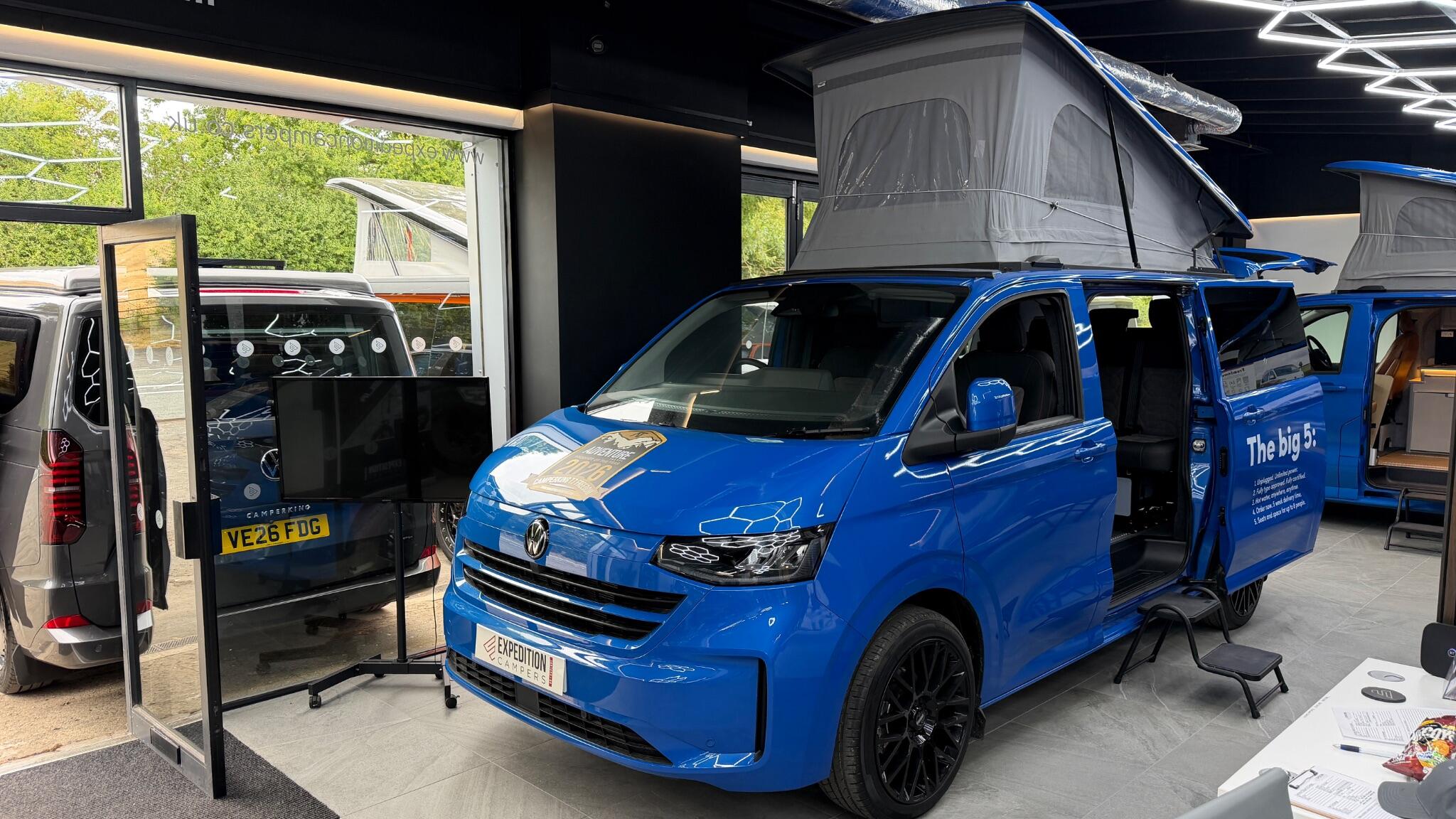 ALL NEW T7, 2025/75 Commerce Plus Camper King Freedom SWB Automatic (FYT)